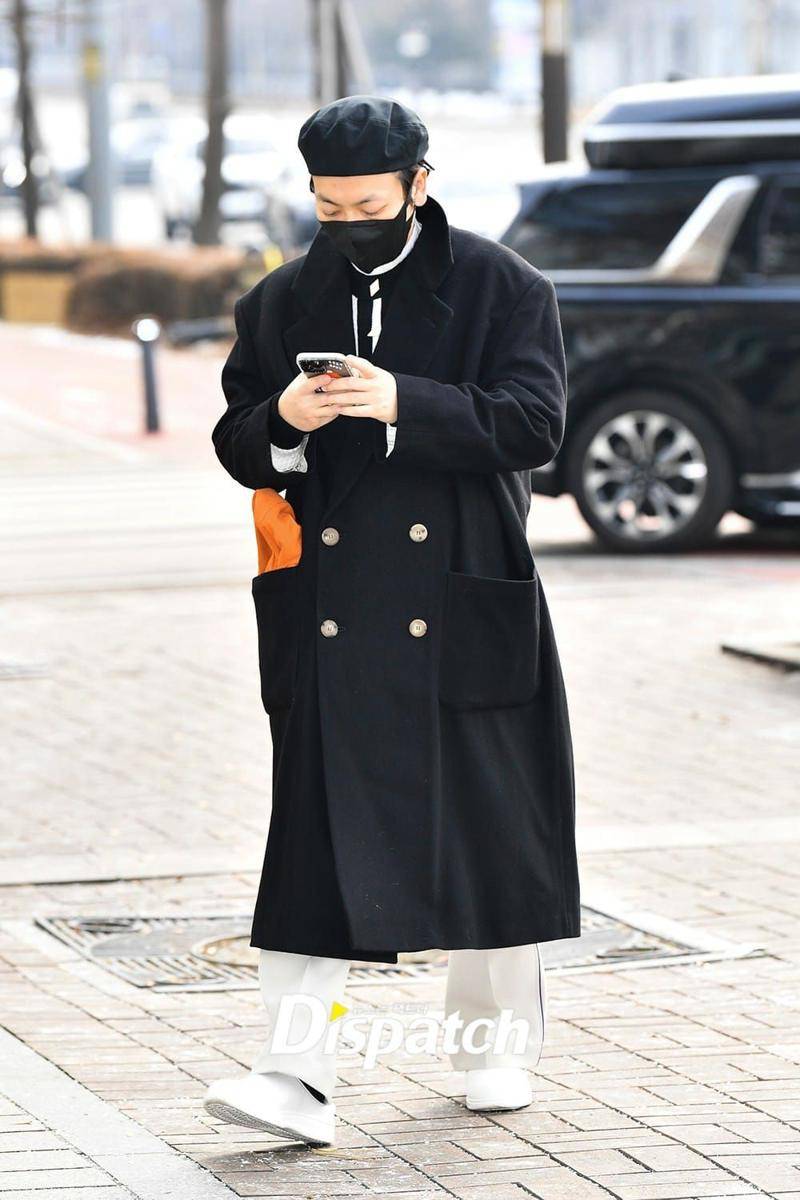 Lee Dong Hwi (dok. Dispatch)