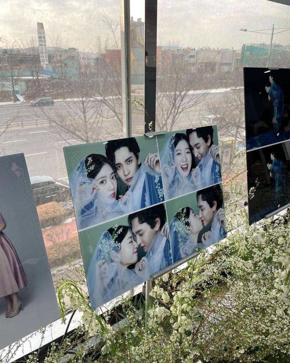 Dekorasi pernikahan Park Shin Hye dan Choi Tae Joon (twitter.com/aesthshinhye)