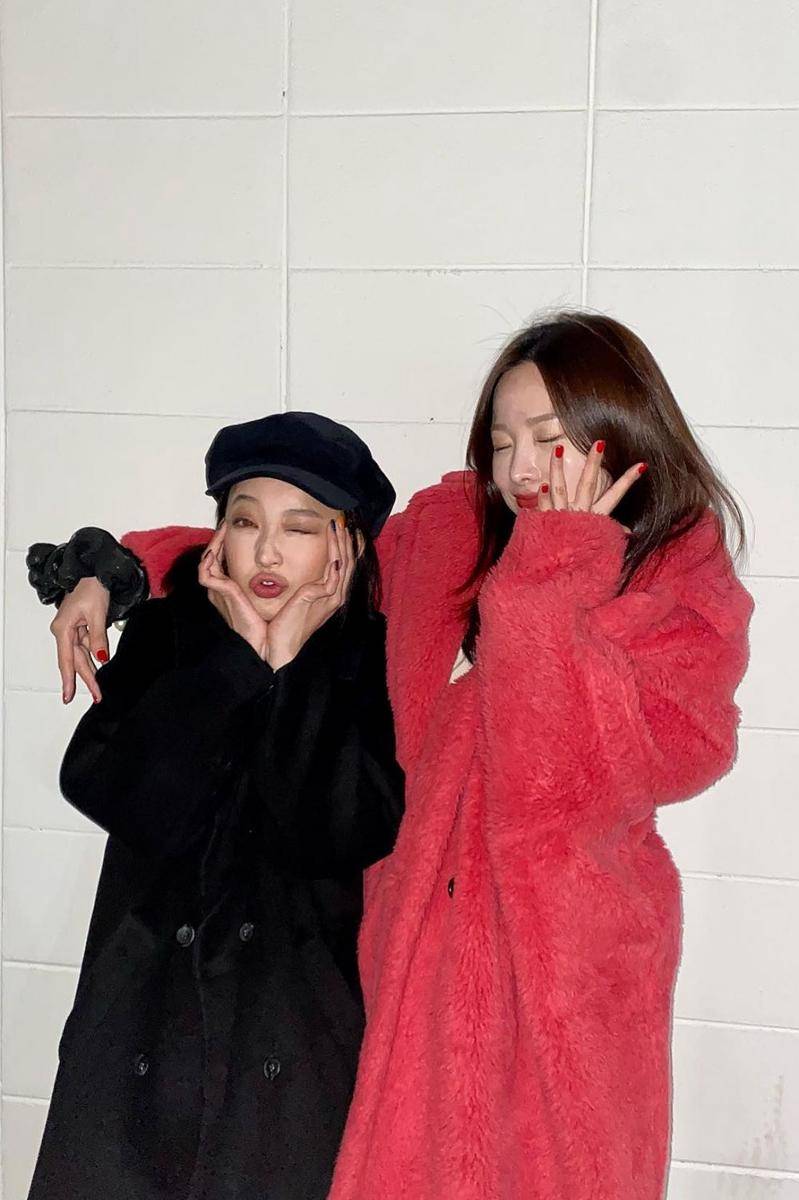 potret Hyelin dan Solji (instagram.com/soul.g_heo)