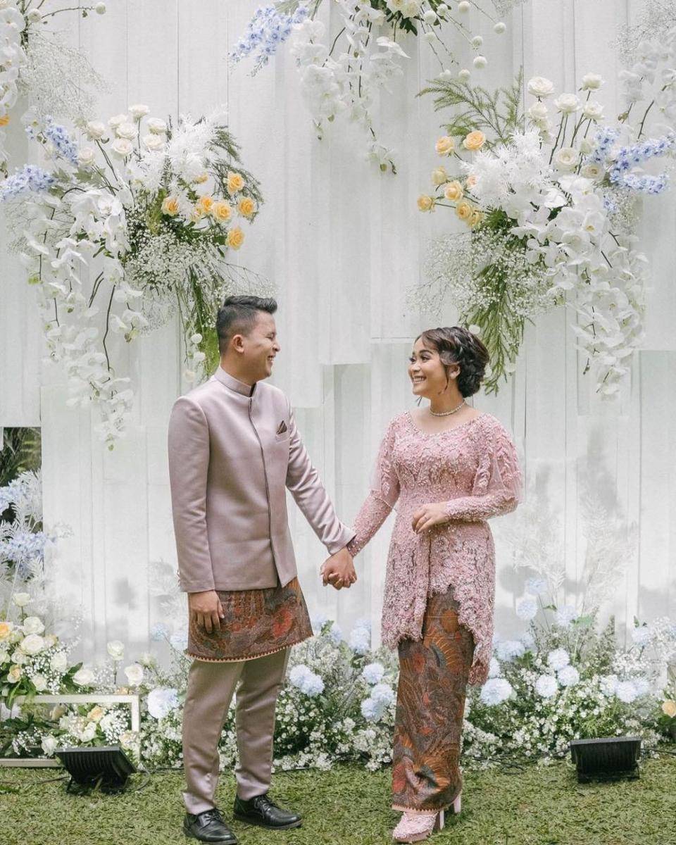 Lamaran Syifa, adik Ayu Ting Ting (Instagram.com/syifaasyifaaa)