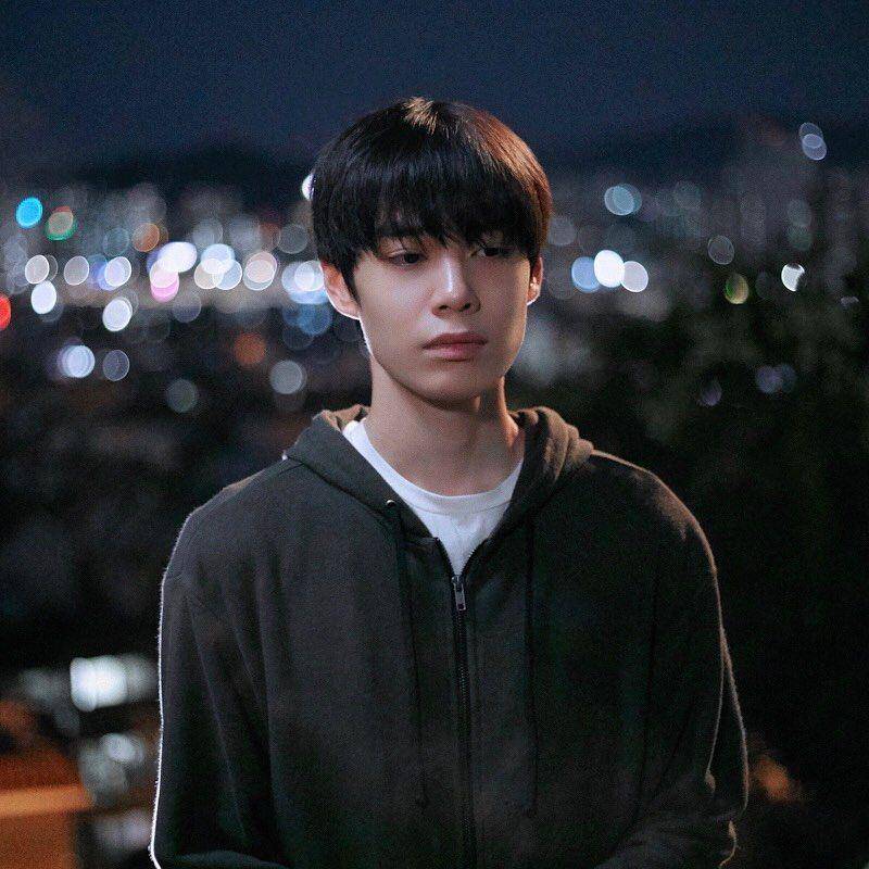 Jung Yoon Suk (instagram.com/yg_stage)