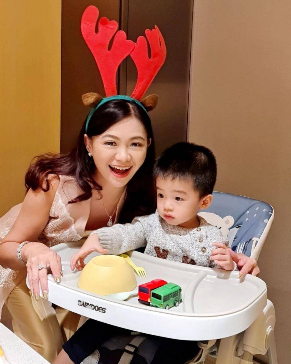 potret Oma Puspa dan Neil cucunya (instagram.com/puspadewihc)