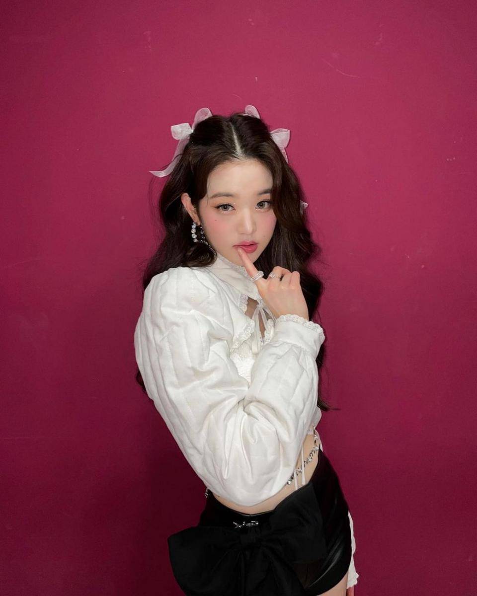 Wonyoung IVE (instagram.com/for_everyoung10)