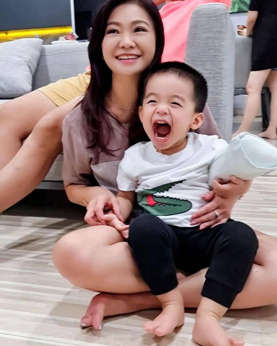 potret Oma Puspa dan Neil cucunya (instagram.com/puspadewihc)