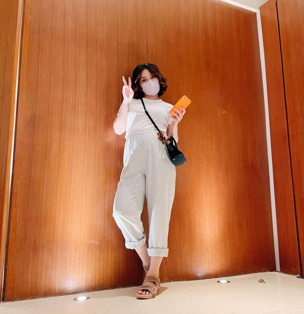 potret Rosiana Dewi (instagram.com/rsn.dw)