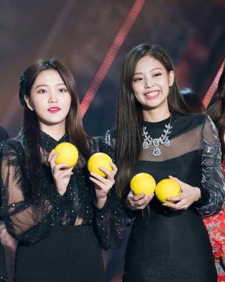 Yeri dan Jennie (Instagram.com/loveofjennie)