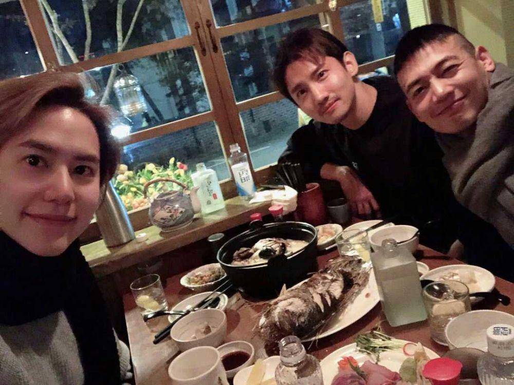 KyuLine (Instagram.com/changmin88)