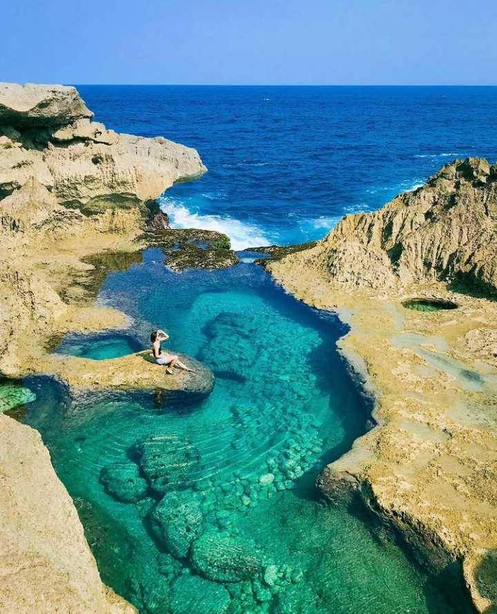 Pantai Kedung Tumpang di Tulungagung (instagram.com/elvhaaaa)