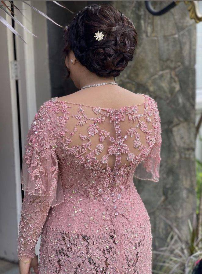 Hair do pertunagan Syifa. (instagram.com/rikawirtjes)