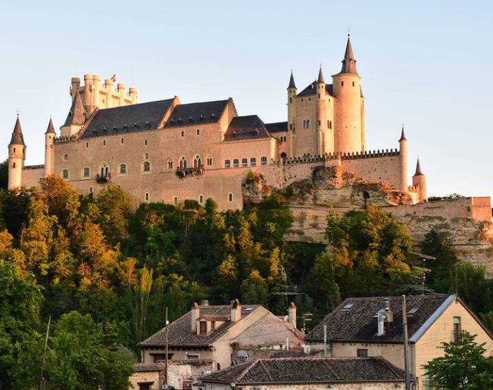Alcazar of Segovia (instagram.com/is_triptease)