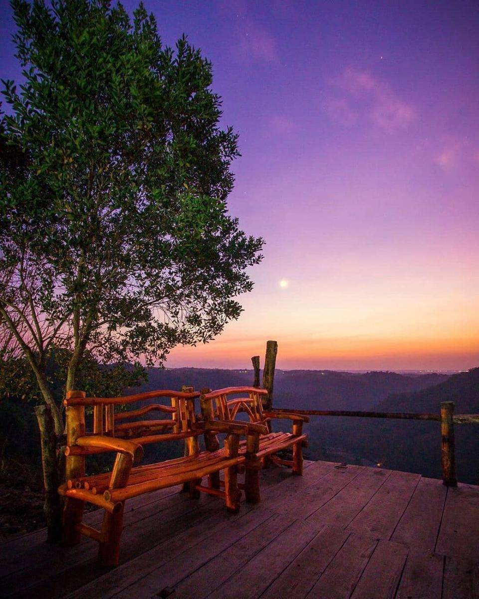 Watu Mabur Camp (instagram.com/objek_wisata_jogja)