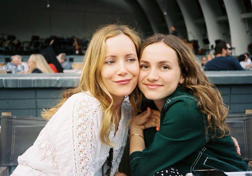 potret Leslie Mann bersama anaknya (instagram.com/lesliemann)