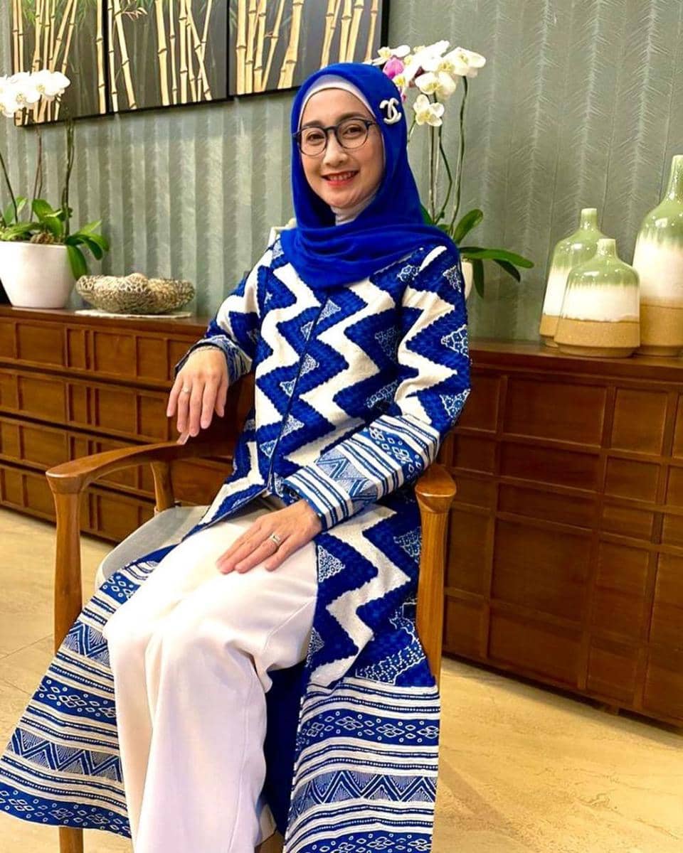 potret Desy Ratnasari (instagram.com/desyratnasariterdepan)