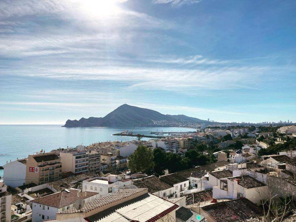 Desa Altea di Spanyol (instagram.com/shawthorne93)