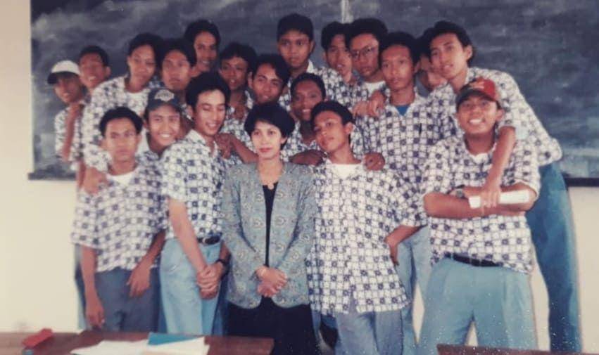 potret masa kecil Tengku Firmansyah (instagram.com/tengku_firmansyah)