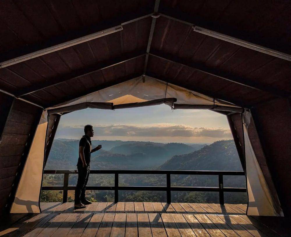 Watu Mabur Camp (instagram.com/davidkurniawan.id)