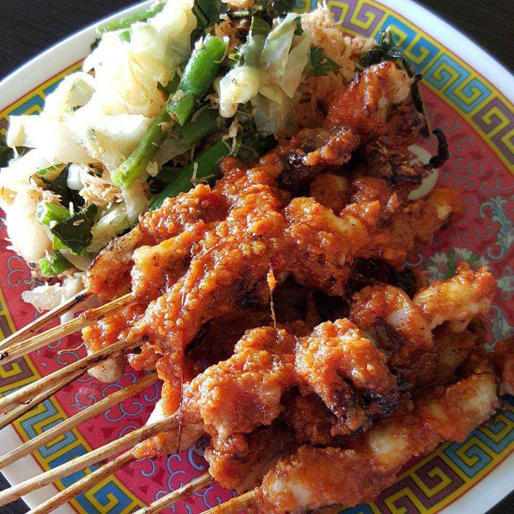 sate senapelan (instagram.com/kuliner_with_mark)