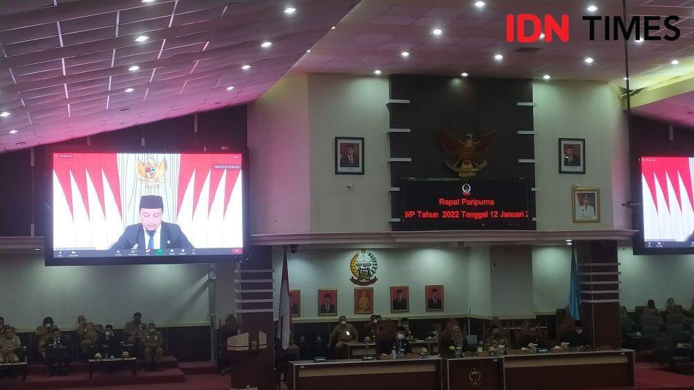 Tangis Sudirman di Paripurna DPRD Sulsel, Kenang Jasa Nurdin Abdullah