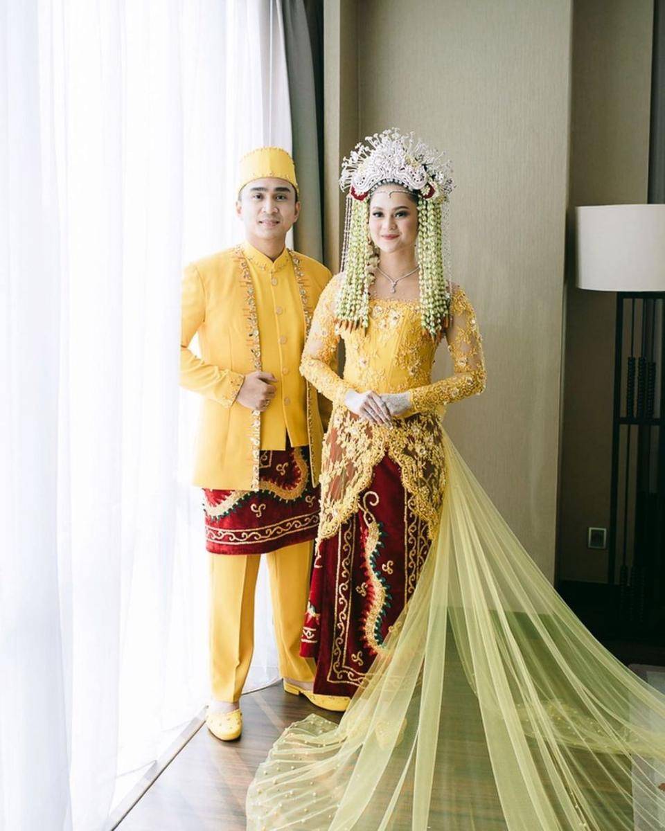 Kebaya Nadya Indry (instagram.com/lianepuspita)
