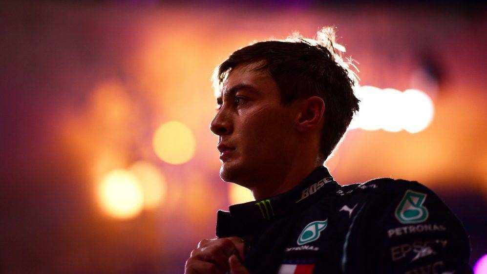 pembalap Mercedes George Russell (formula1.com)