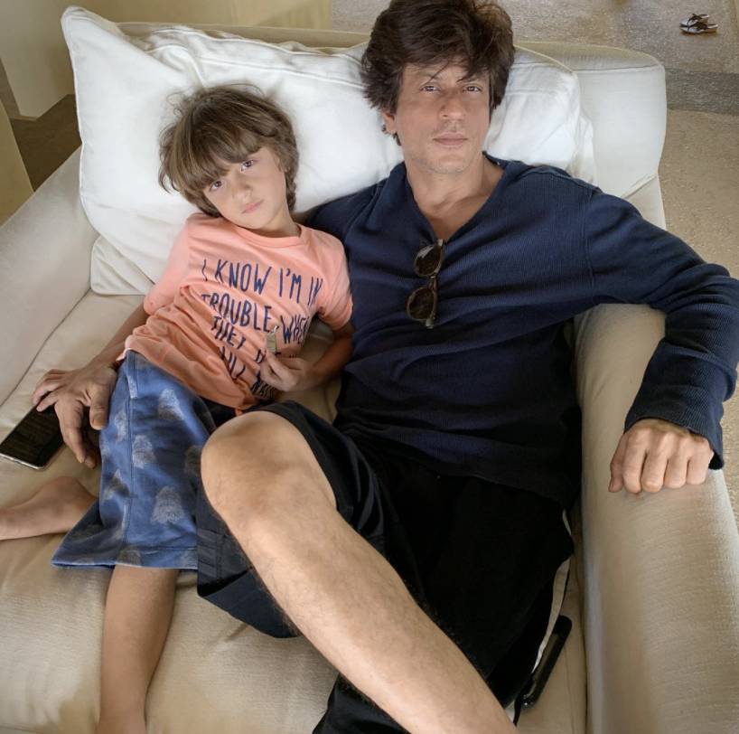 Shah Rukh Khan dan Abram Khan (instagram.com/iamsrk)