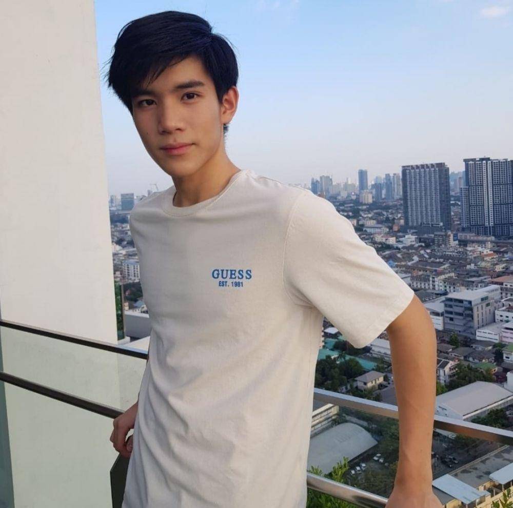 Fourth Nattawat (instagram.com/fourth.ig)