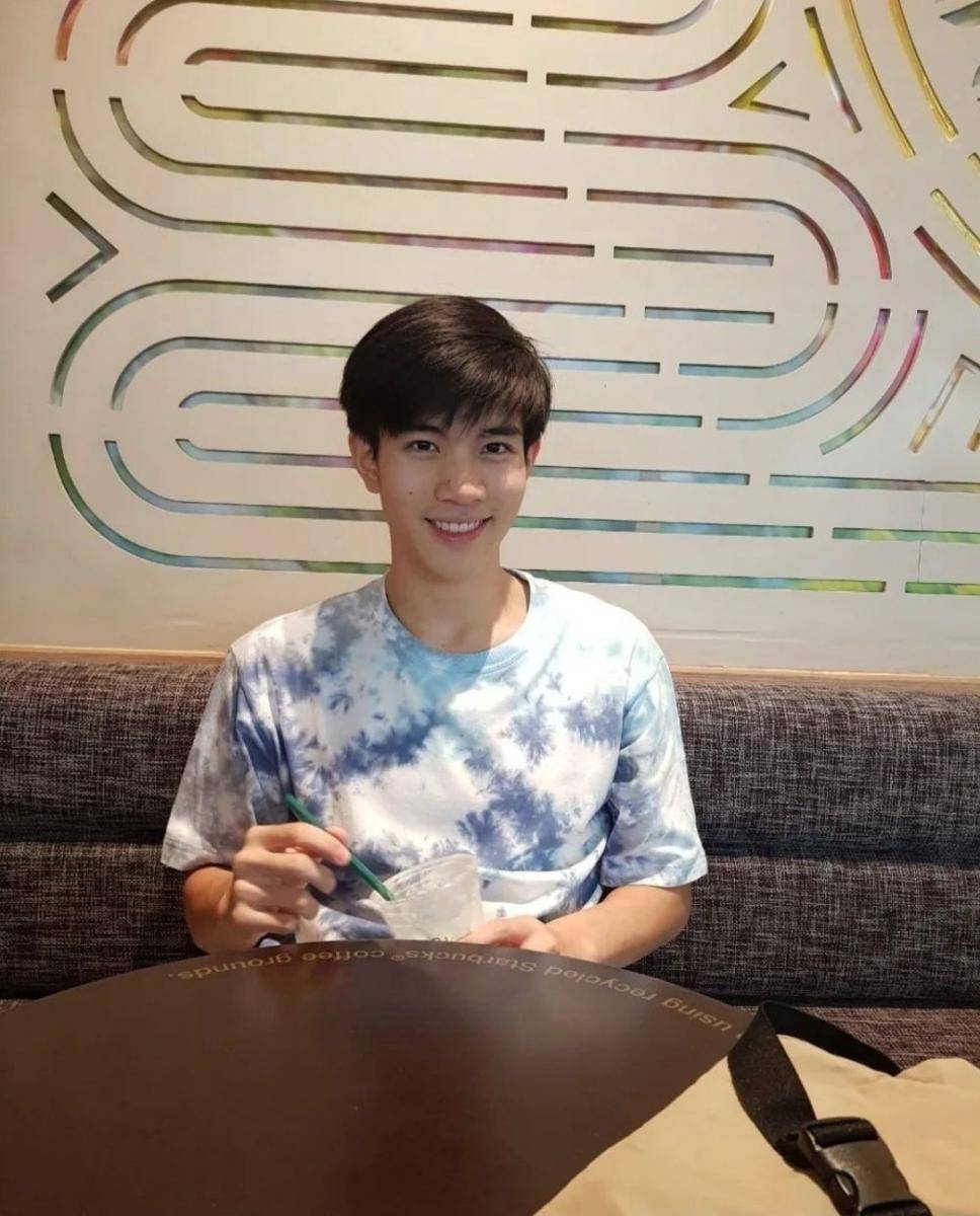 Fourth Nattawat (instagram.com/fourth.ig)