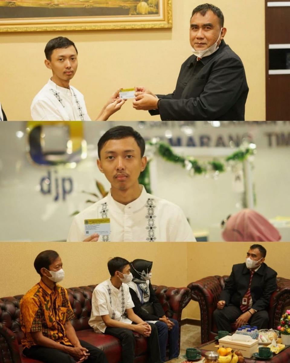 Potret Ghozali Everyday Bayar Pajak NFT di Semarang Pakai Baju Koko