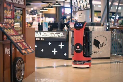 Keren! GoFood Kini Adopsi Teknologi Robot Otomatis