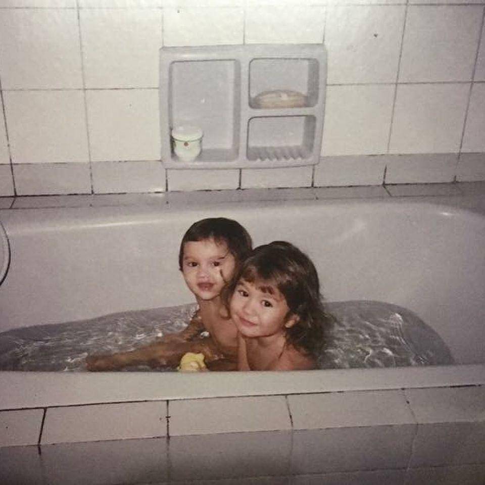 potret masa kecil Zoe Abbas Jackson (Instagram.com/zoeabbasjackson)