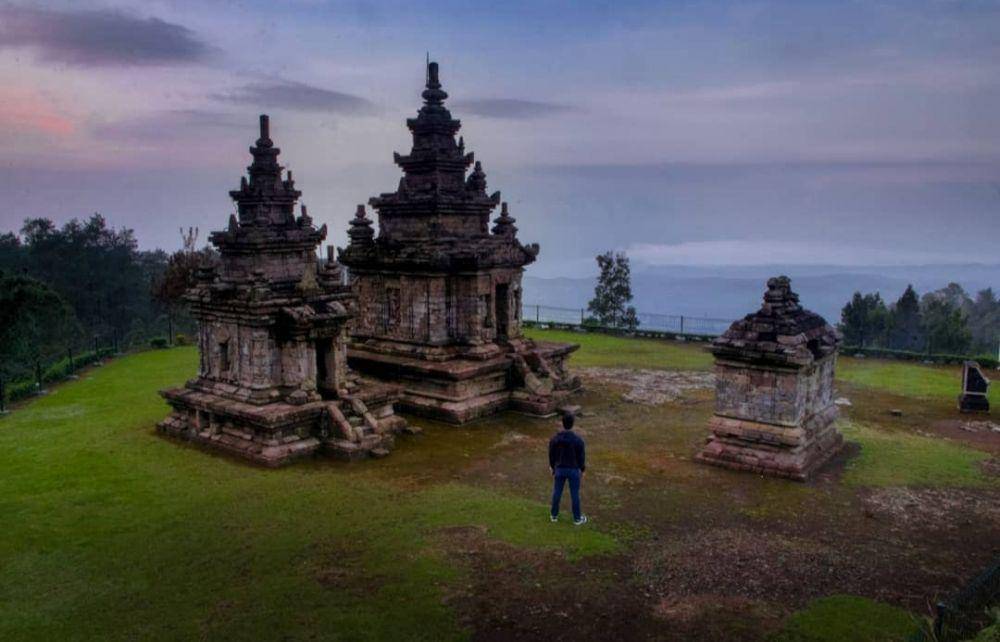 Candi Gedong Songo (instagram.com/donidwielfendy)
