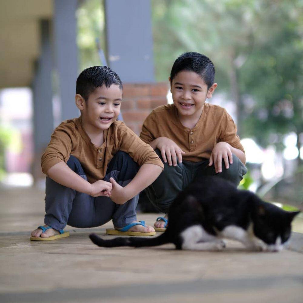 potret Rendra dan Malik (instagram.com/dude2harlino)