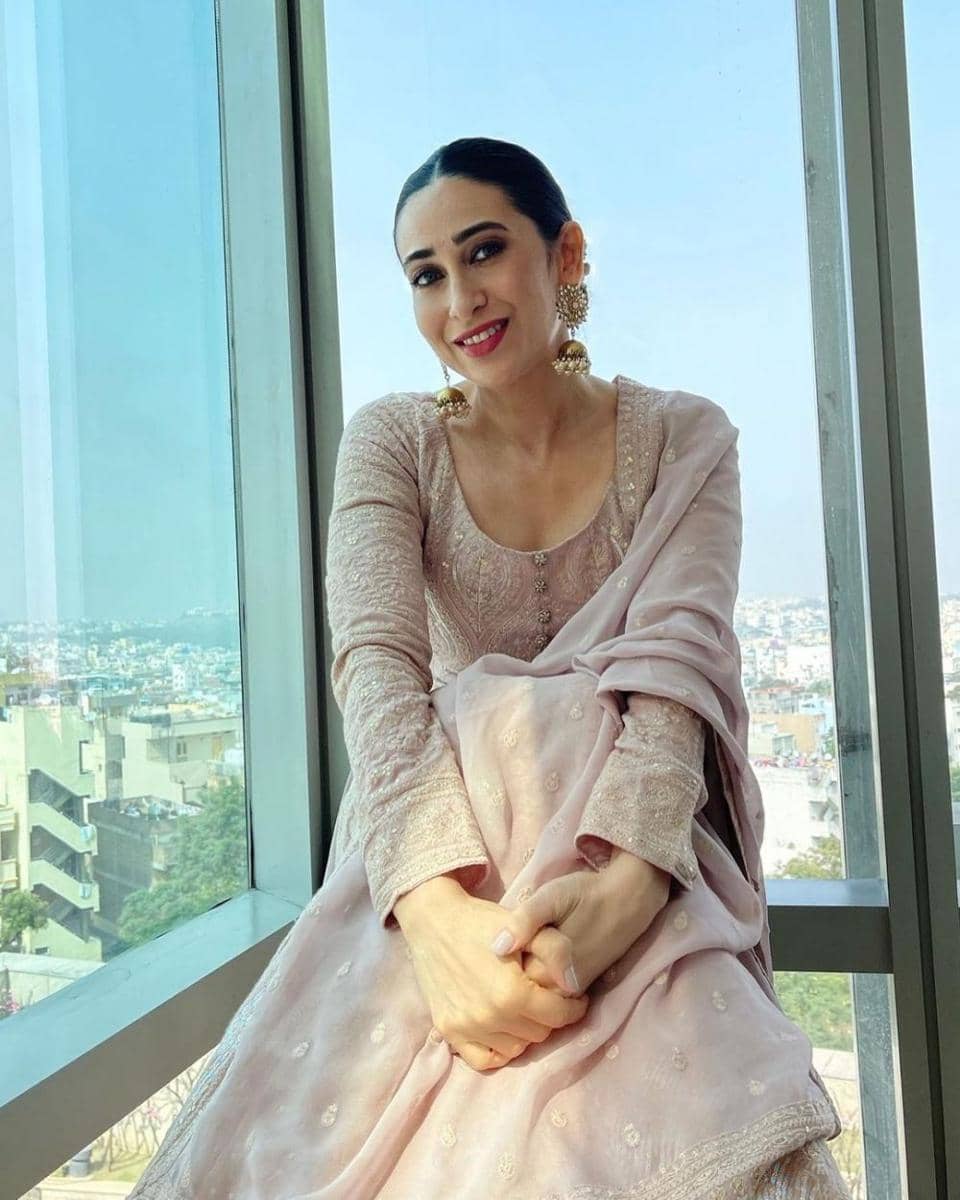 Karisma Kapoor (instagram.com/therealkarismakapoor)