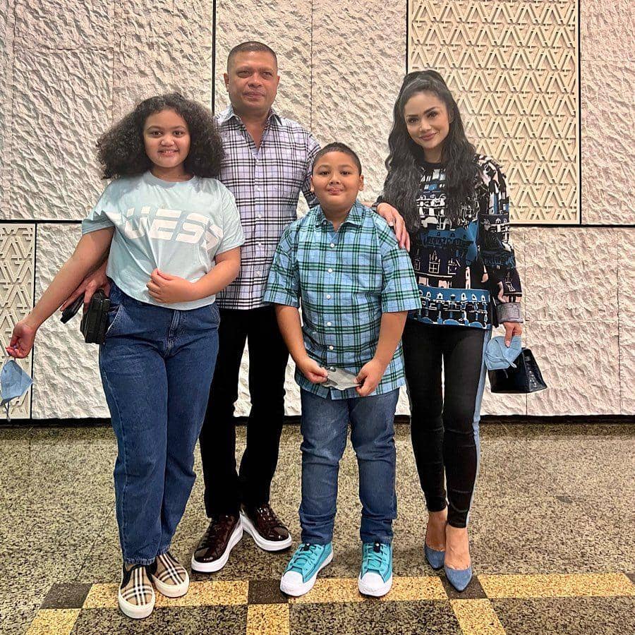 potret keluarga Krisdayanti (instagram.com/krisdayantilemos)