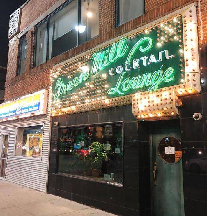 Green Mill Cocktail Lounge (instagram.com/transit_nakamura)