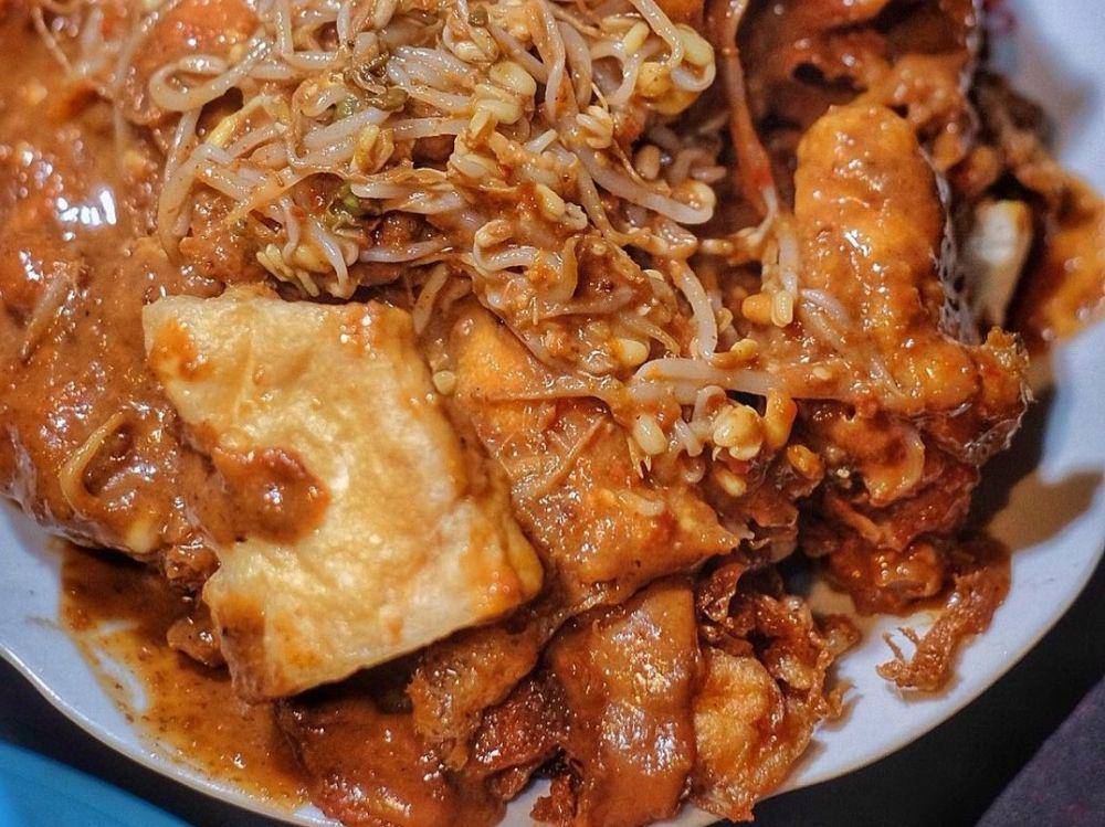 Tahu Tek Cak Sodiq (instagram.com/surabayafoodies)