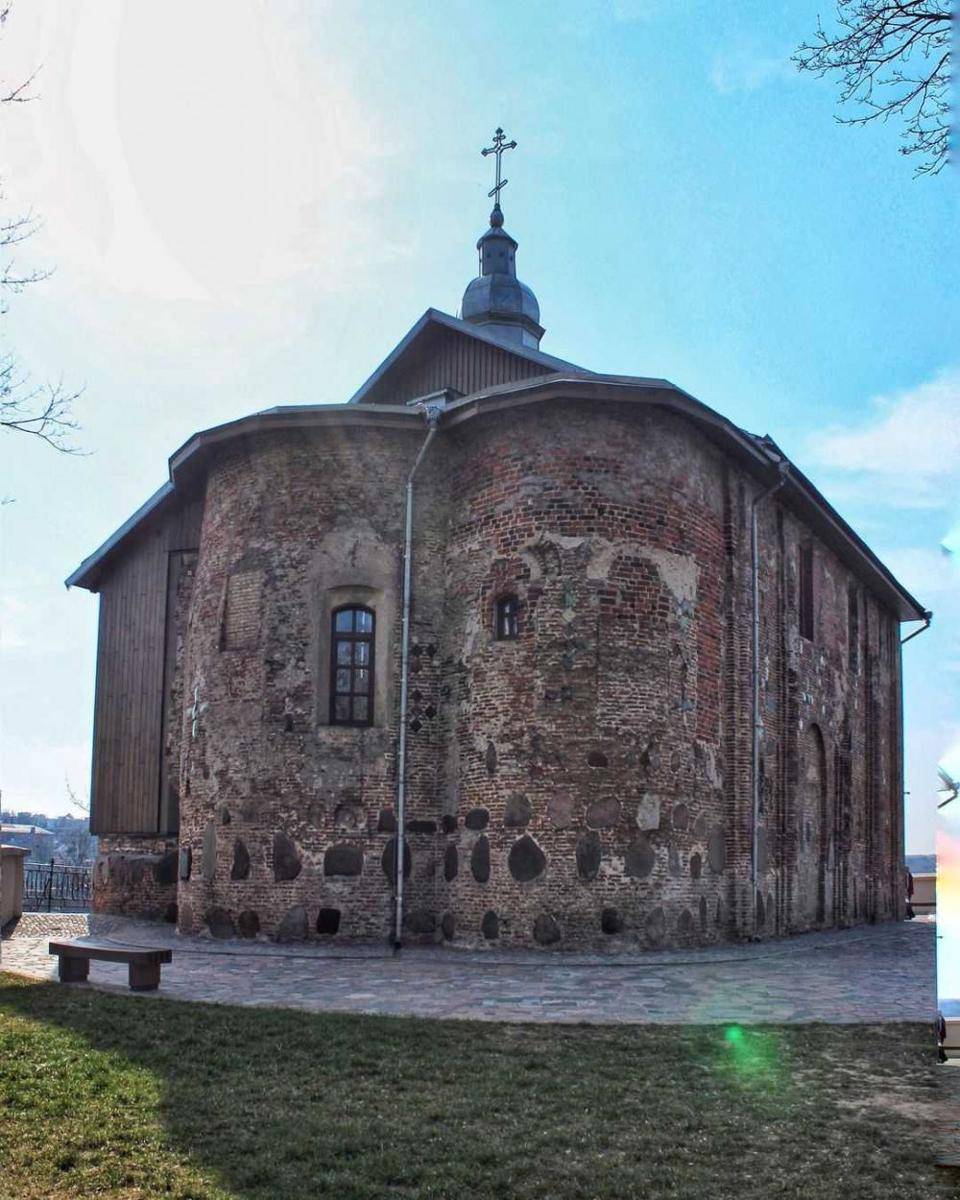 Kalozha Church (instagram.com/anjei_z)