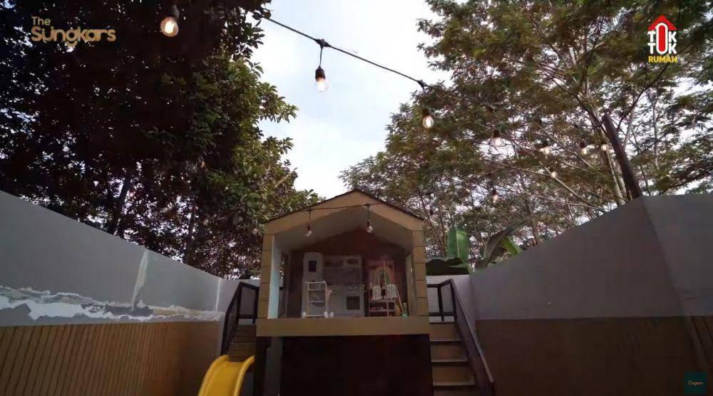rumah Fitri Tropica (YouTube.com/The Sungkars)