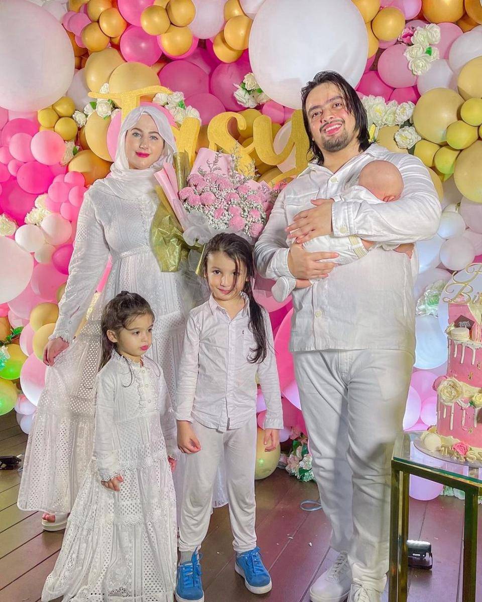 potret keluarga Tasyi Athasyia dan Syech Zaki (instagram.com/tasyiiathasyia)