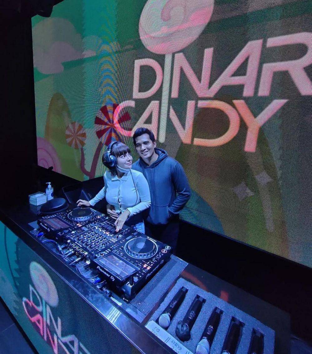 Dinar Candy dan Ridho Illahi (instagram.com/dinar_candy)