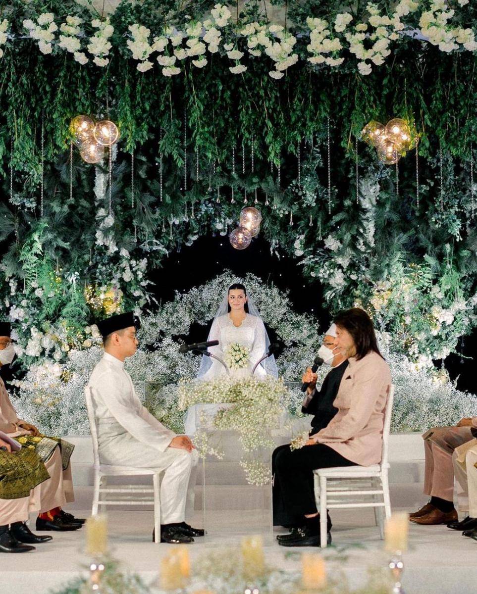 Pesta Pernikahan Wan Amirul Haiqal dan Athisha Khan. (instagram.com/noornabila)