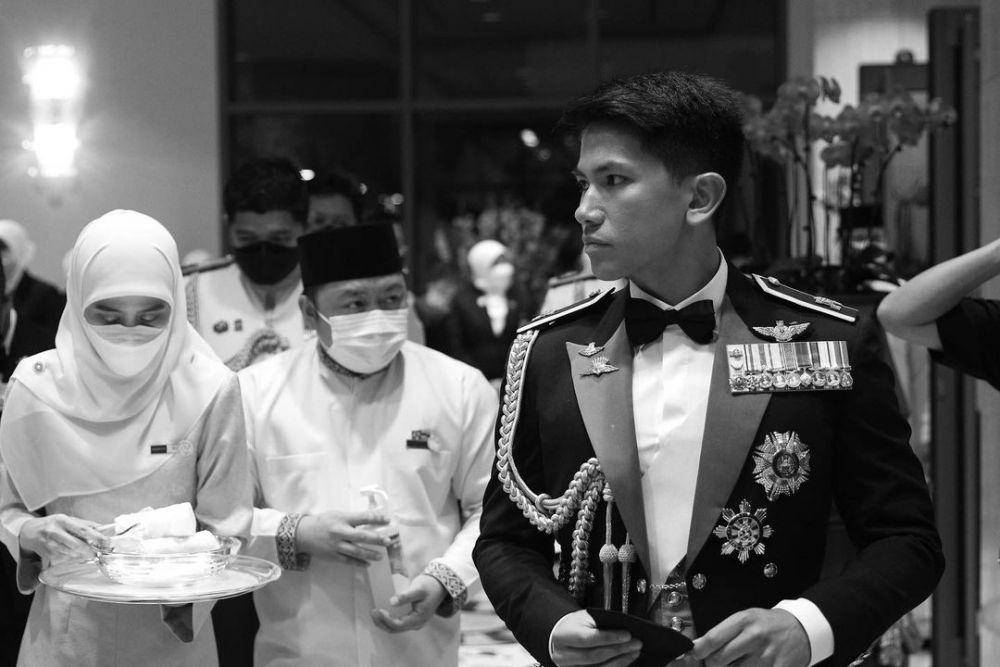 Pangeran Abdul Mateen di pernikahan sang kakak (instagram.com/tmski)