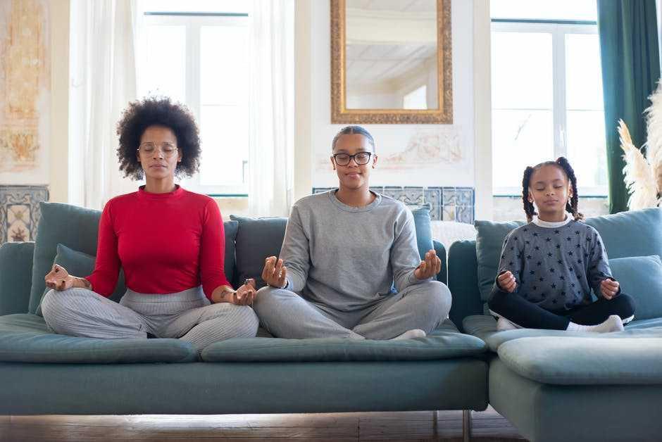 ilustrasi meditasi (pexels.com/kampus productions)