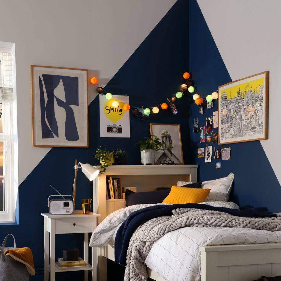 ilustrasi dekorasi kamar tidur untuk remaja laki-laki (Furniture And Choice via idealhome.co.uk)
