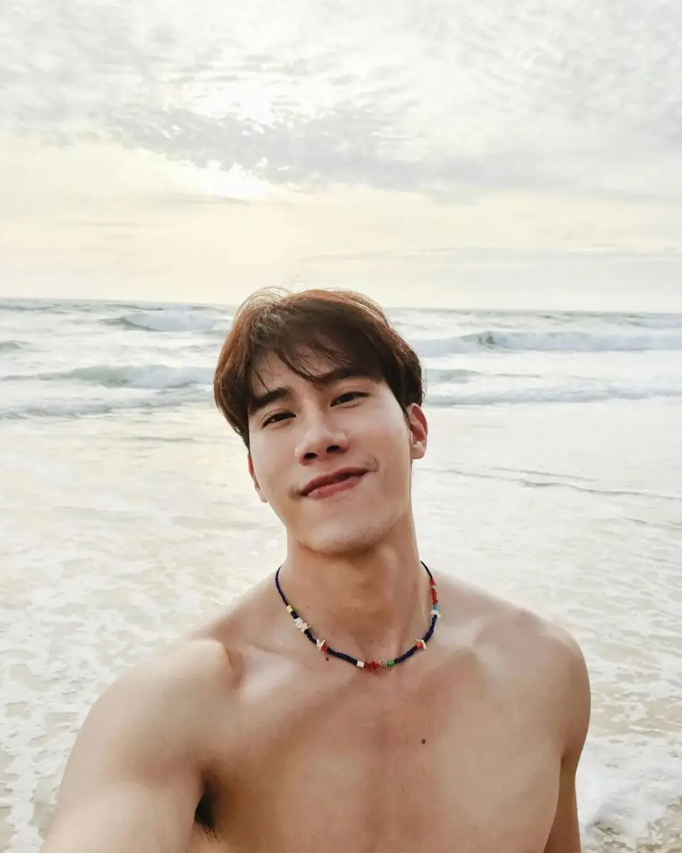 Hovuz boyida kotib bilan anal porno Havaskor seks suratlar, talabalar seks porno