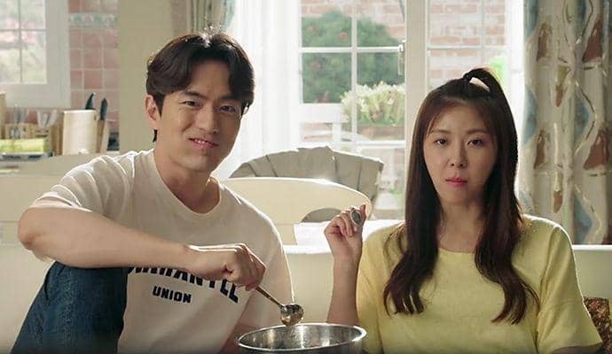 Lee Jin Wook dan Ha Ji Won di The Time We Were Not in Love (dok. SBS/The Time We Were Not in Love)