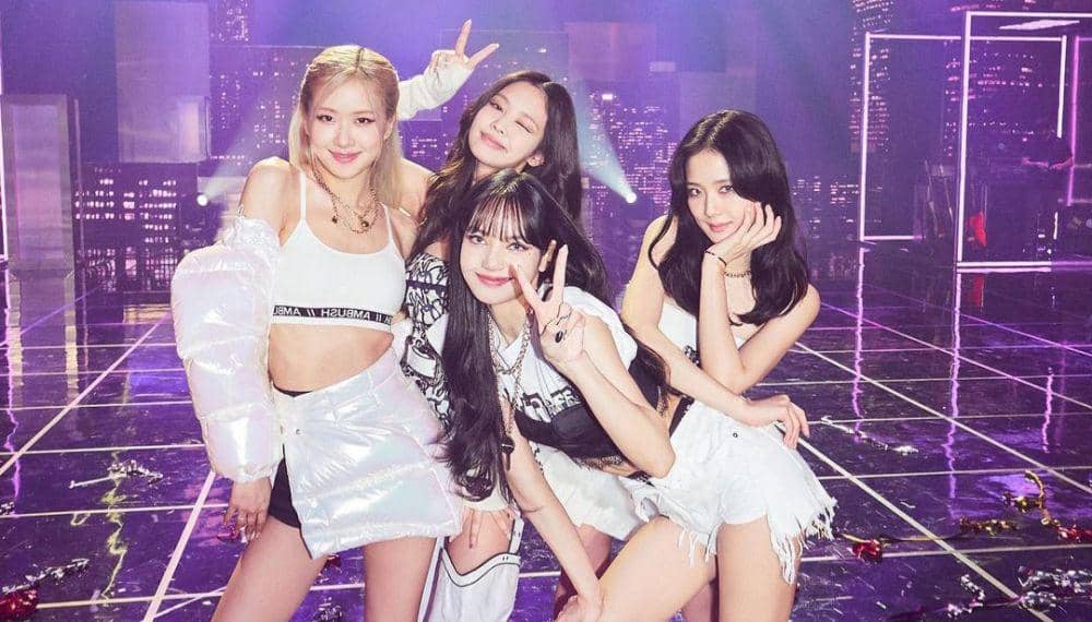 9 Artis YG Entertainment dengan Trofi Kemenangan Music Show Terbanyak!