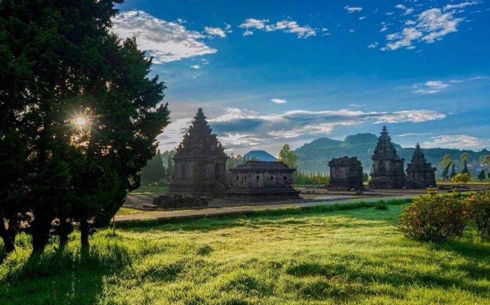 Candi Arjuna (instagram.com/banjarnegarazone)