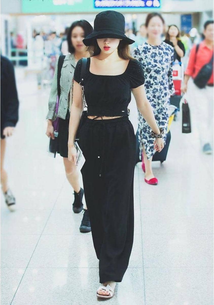 crop top Nayeon Twice (instagram.com/trendfashiontwice)