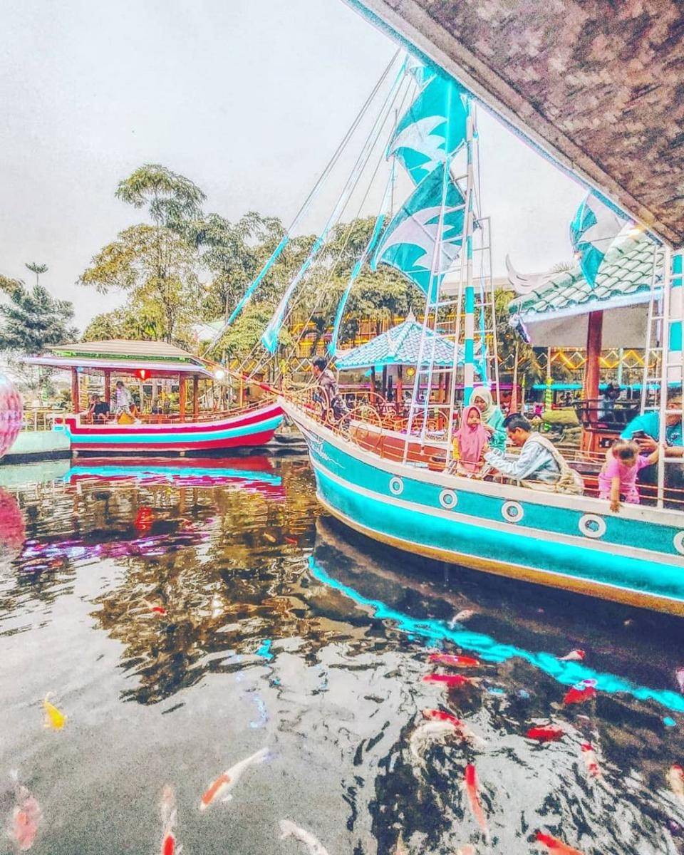Rainbow Garden Bekasi (instagram.com/asep_abdul153)